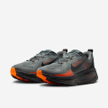 Nike Vomero 18
