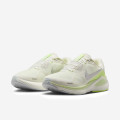 Nike Structure 26 WMNS