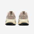 Nike Vomero 18 SE