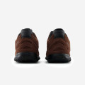 New Balance 204L