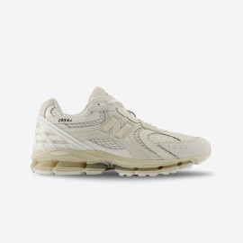 New Balance 1954R