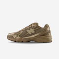 new balance 740