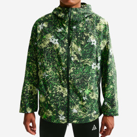 Nike ACG “Five Towers” UV-protective jacket