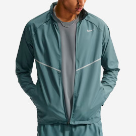 Nike Miler Water-Repellent Running Jacket with UV Protection