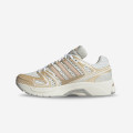 adidas ADISTAR CONTROL 5