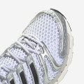 adidas ADISTAR CONTROL 5