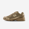 NEW BALANCE 740