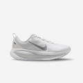 Nike Vomero 18 - HM6804 104