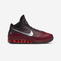 Nike LeBron VII Retro "Christmas"