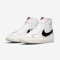 Nike Blazer Mid '77 GS