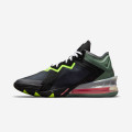 Nike LeBron 18 Low 'Bugs x Marvin'