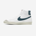 Nike Blazer Mid '77 Vintage