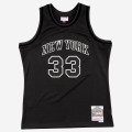 Mitchell & Ness NBA New York Knicks 91 Patrick Ewing Jersey