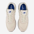 New Balance 420