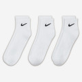 Nike Everyday Cushioned Training Ankle Socks (3 Pairs)