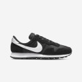 Nike Air Pegasus 83