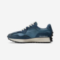 New Balance 327