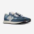 New Balance 327