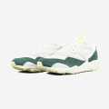 Mizuno Contender