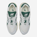 New Balance 580