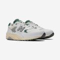 New Balance 580