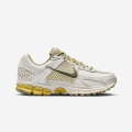 Nike Zoom Vomero 5 "Light Bone Medium Olive"