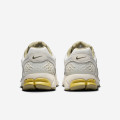 Nike Zoom Vomero 5 "Light Bone Medium Olive"