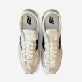 New Balance 471 Angora